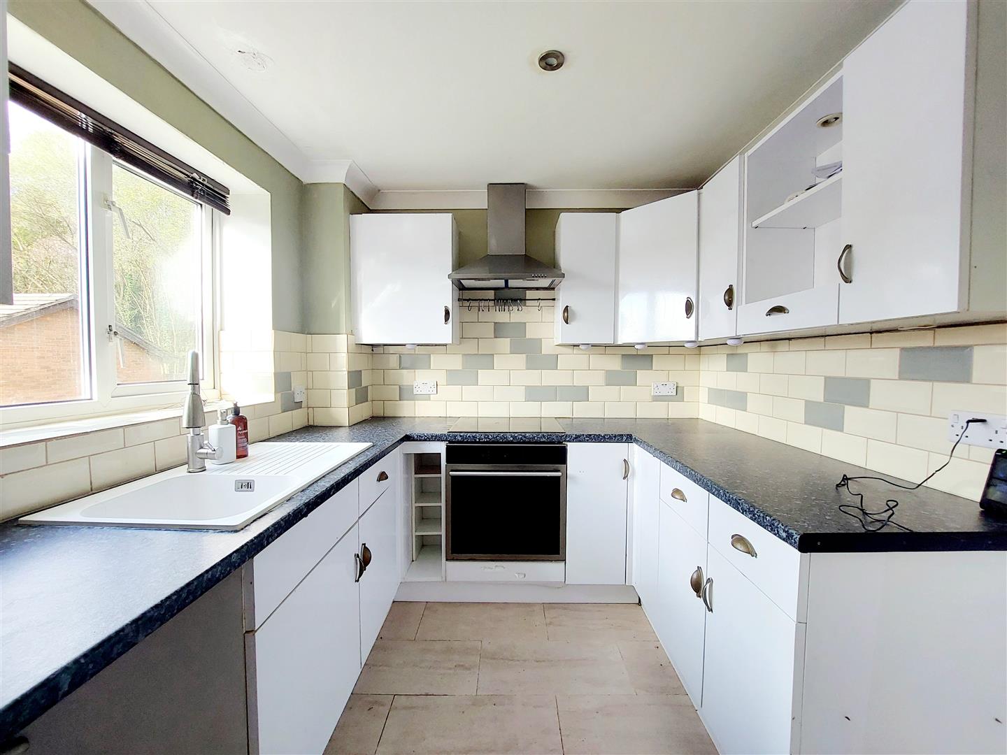 Bron Afon Uchaf, Penllergaer, Swansea, SA4 9QW